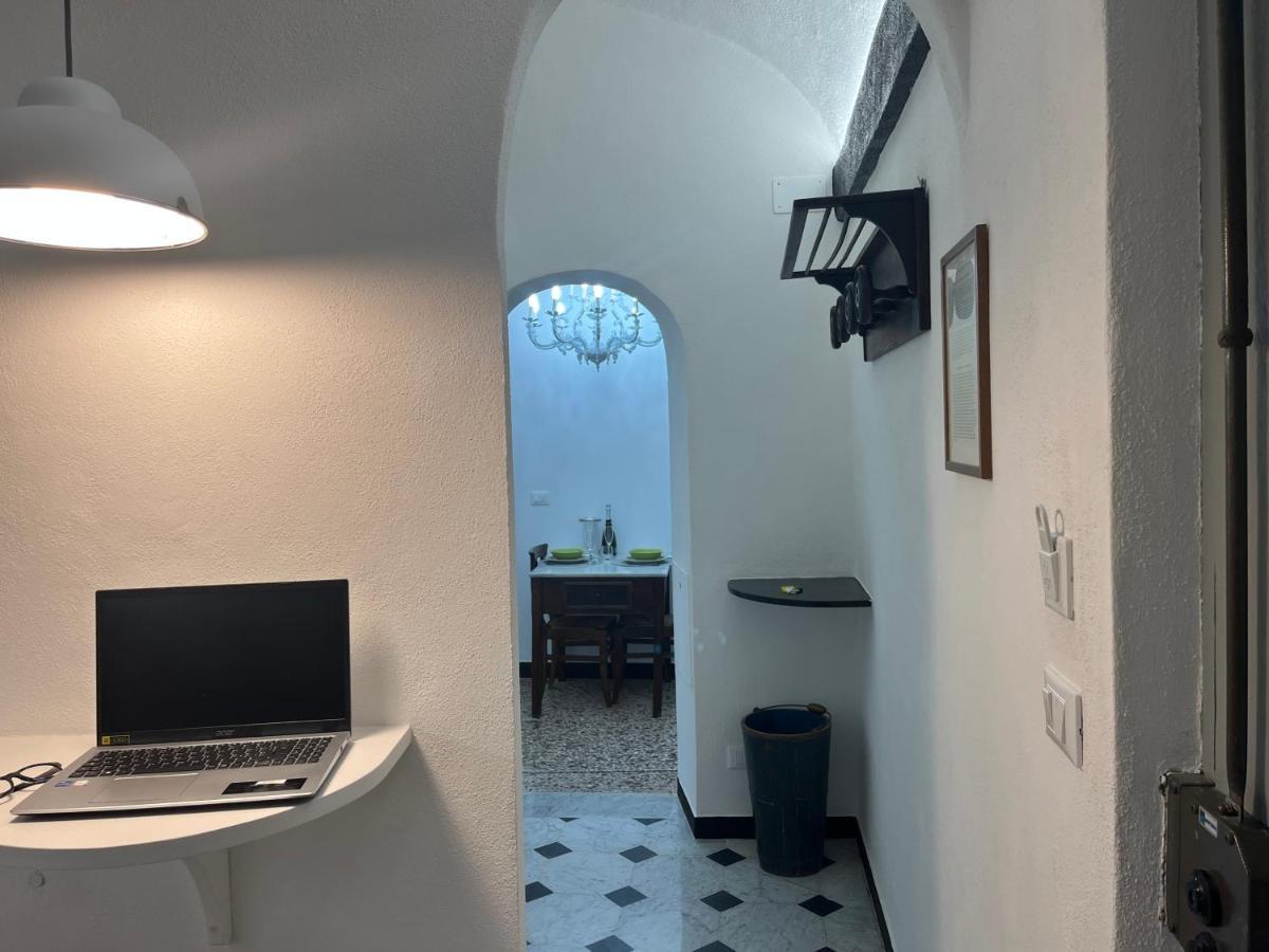 Apartamento Dimora Borsotto Palazzo Storico, Acquario, Porto Antico Génova Exterior foto